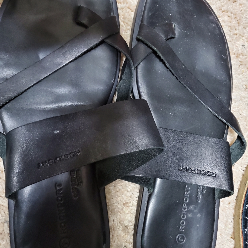 Leather sandals